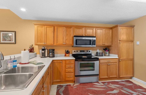 Butler Beach Condo | Villas of Ocean Gate #208 Ocean side 2 bedroom, pool view, pet friendly
