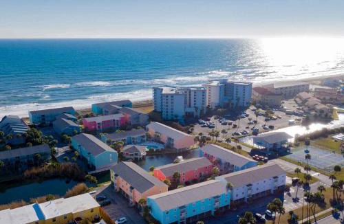 Pensacola Beach Apartment | Villas on the Gulf #J5