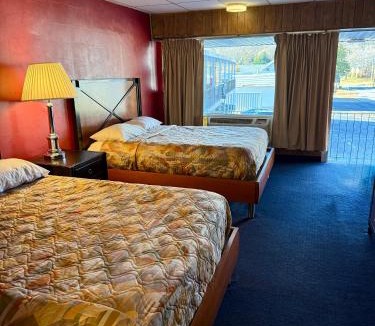 Stuart Hotel | Virginian Motel