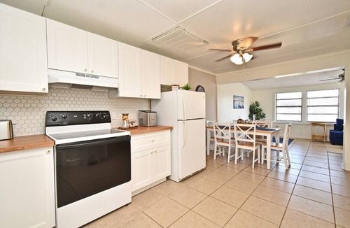 Clermont Condo | Visiting Family, Lakes, Golf, Olympus, the Mouse?