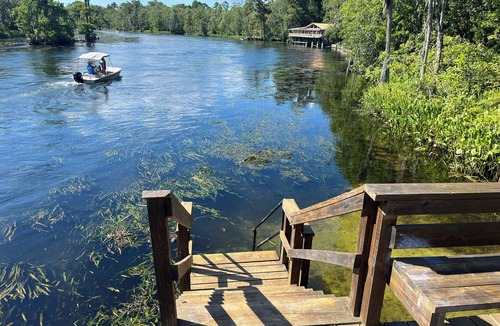 Crawfordville House | Wakulla River waterfront beautiful home directly on the river with dock