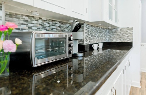 Mid City South House | Walk everywhere from this 3 bedroom house located close to LSU and restaurants.