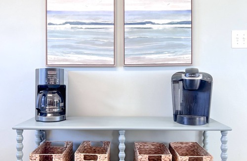 Dauphin Island House | Walk to beach, restaurants, & shopping. Charming, pet-friendly 3BR bungalow.