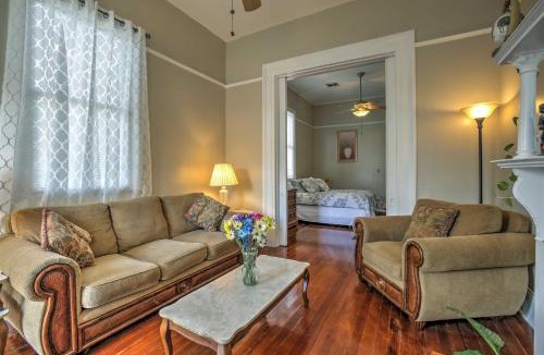 Black Pearl House | Walk to River, Tram & Zoo: Classic NOLA Home!