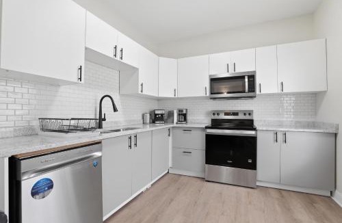 Midtown Apartment | Walk to VA DMC 2BR 2 FULL Baths Midtown