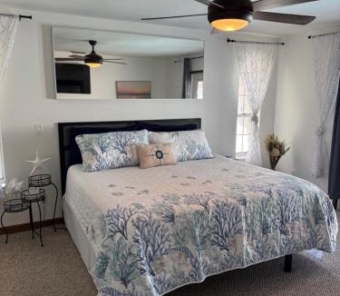 Holland By The Sea House | Walk to waves Beautiful 3-Bedroom with pool steps from beach