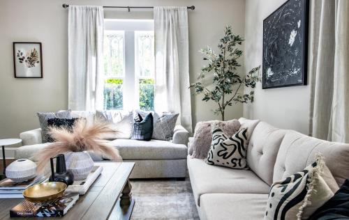 Birmingham House | Walkable Highland Park Retreat, Family Friendly
