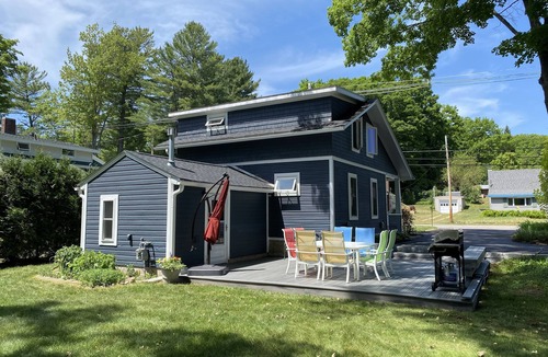 Walloon Lake Cottage | Walloon Lake Cottage; Minutes Walk to Water & The Village