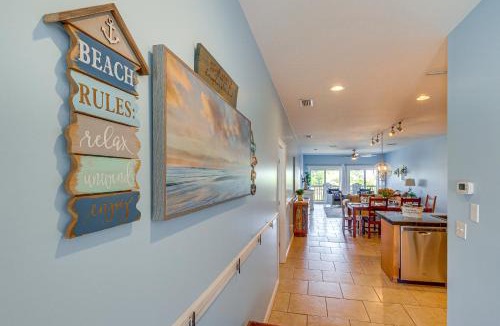 Dauphin Island House | Water View Dauphin Island Condo w/Boat Slips