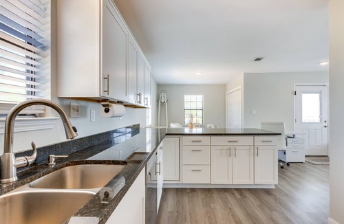 Theodore House | Waterfront Alabama Vacation Rental w/Deck