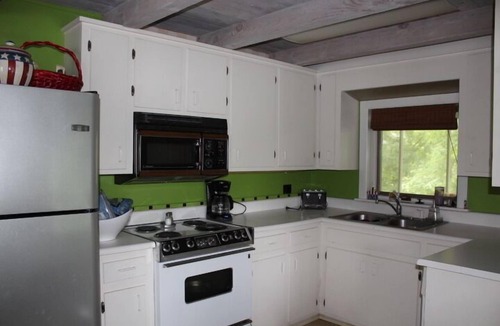 Florence Cabin | Waterfront Cabin/Clean Water/Jump off the top/Space for large family/fishing