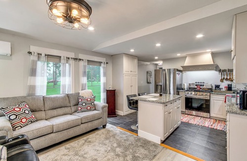 Andalusia House | Waterfront Couples Retreat w/Views in Andalusia!