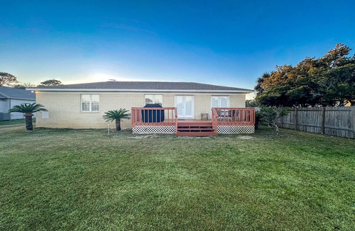 Grande Lagoon Lakes House | Waterfront Grand Lagoon Home with Boat Parking