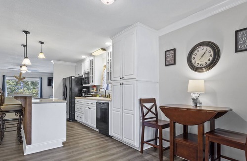 Gulf Hills House | Waterfront home close to Downtown Ocean Springs!