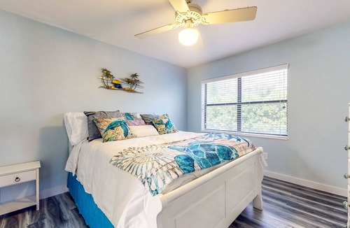 Putnam Hall House | Waterfront home with private hot tub, arcade room & firepit - dog-friendly