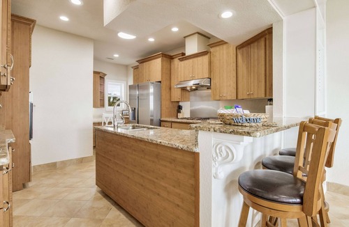 Ono Island House | Waterfront, Ken's Tranquil Harbor, Near NAS. Boater & Pet-Friendly!