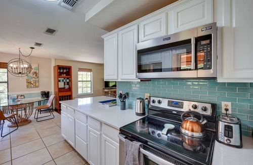 Pass Christian House | Waterfront Pass Christian Oasis ~ 2 Mi to Beach!