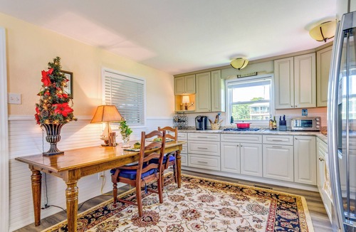 Ono Island Cabin | Waterfront Pensacola Paradise with Boat Slips!