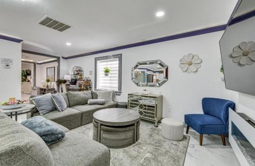Slidell House | Waterfront Slidell Home w/Patio: 3 Mi to Beach!