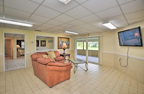 Welaka House | Waterfront Welaka Escape w/Private Docks!