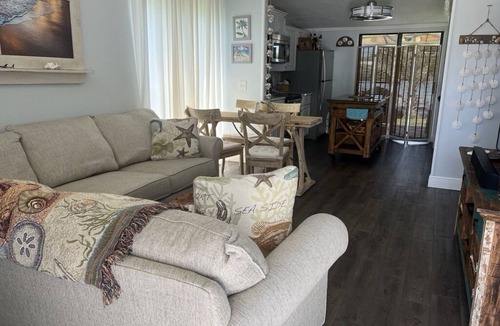 New Smyrna Beach Villa | Waterview Dogs allowed access north Bridge golf cart route Beach and Downtowns