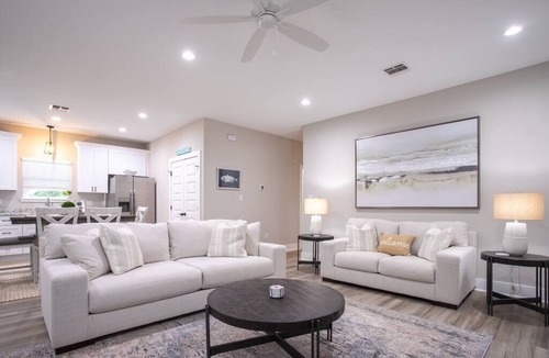 Waveland House | Waveland Beach Cottage C, Waveland Beach Cottage