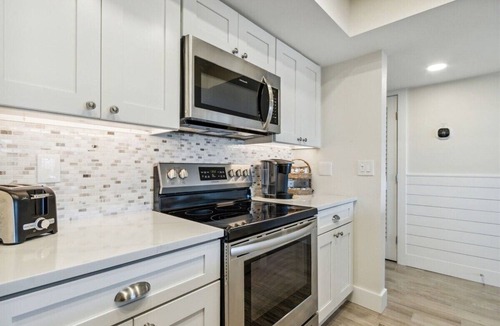 Fernandina Beach Condo | Waves Whisper: Your Coastal Condo Retreat