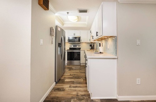Orange Beach Condo | WEEKLY SPECIALS! Phoenix I *2 Bedroom* 11th Floor