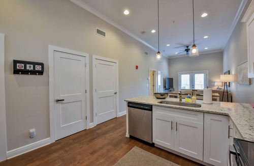 Tuscaloosa Condo | Welcome to Southern Summit!