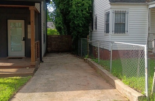 Atlanta House | West End Atlanta Luxury Gem! 6 Minutes from Downtown/Mercedes Benz Stadium