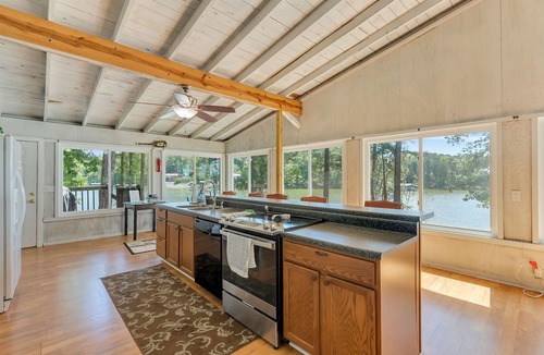 Crane Hill House | What A View - Zero steps to the dock! Yearround water