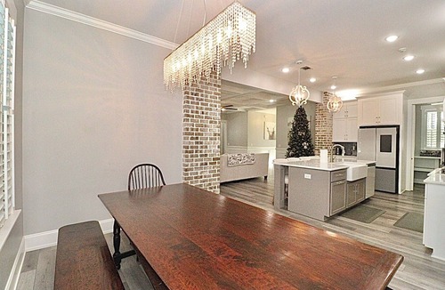 Hahira House | Whispering Wind Farms - Private Luxury: Valdosta Moody VSU Wild Adventures