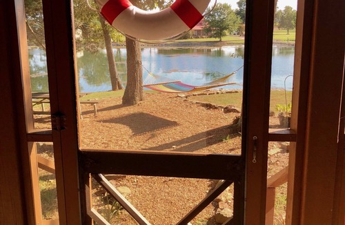 Town Creek Cabin | Wilson Lake,Private dock RTJ Golf Close by Last min Discount for the Holiday’s