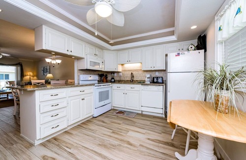 New Smyrna Beach Condo | Win-San A104-2 bedroom at Flagler Ave!