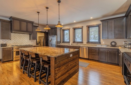 Suttons Bay House | Wine Country Latitude. Northern Michigan Attitude