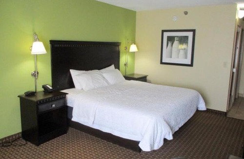 Conway Hotel | Wingate by Wyndham Conway AR