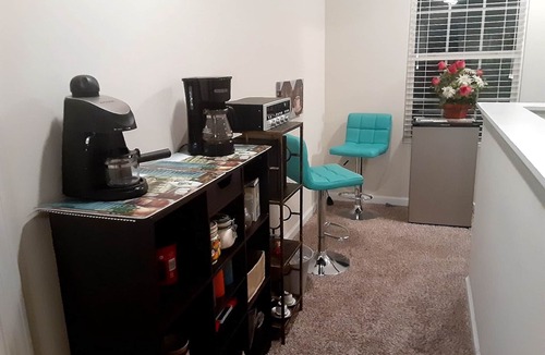 Stockbridge House | 🗺️wonder-full Getaway Entire house Awesome Location 6BDS 6BR 3.5BT S Atlanta GA