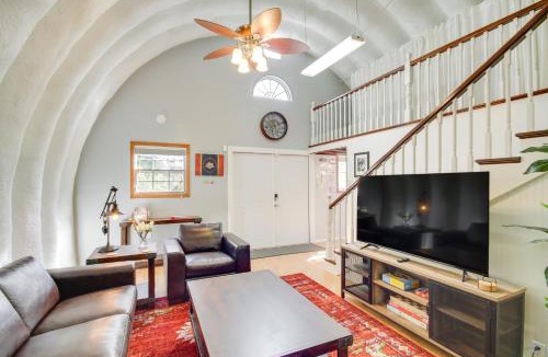 Bay St Louis House | Wraparound Deck: Unique Bay St Louis Home on Canal