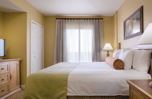 Lake Buena Vista Resort | Wyndham Bonnet Creek - Pools, Dining, Mini Golf - 2BR Deluxe