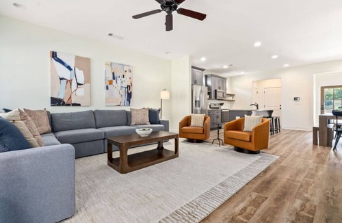 Auburn House | Your Auburn Home Away From Home – Minutes from Campus