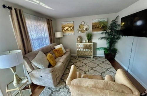 West End Apartment | Your Private, Fully Furnished Home Away From Home in Atlanta, GA