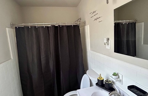 West End Apartment | Your Private, Fully Furnished Home Away From Home in Atlanta, GA