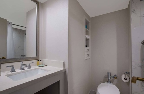 French Quarter Resort | Your Ultimate Leisure Stay Near Jackson Square! Pets are Allowed, w/Pool