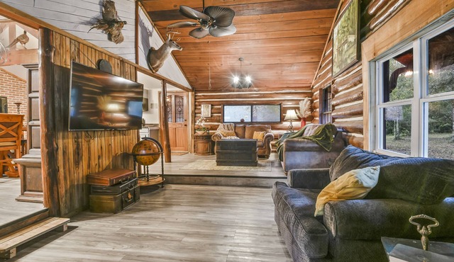 18 acres with 2 pond s Family friendly retreat