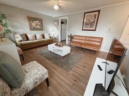 1BR APT Next to Hospital Ideal for Travel Nurses
