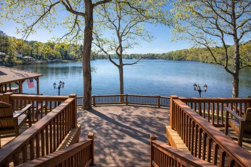 2-Tier Dock w/Lift! Jordan Lake Family Retreat