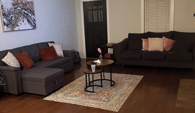 3-bedroom house in amazing Hattiesburg with WiFi, AC