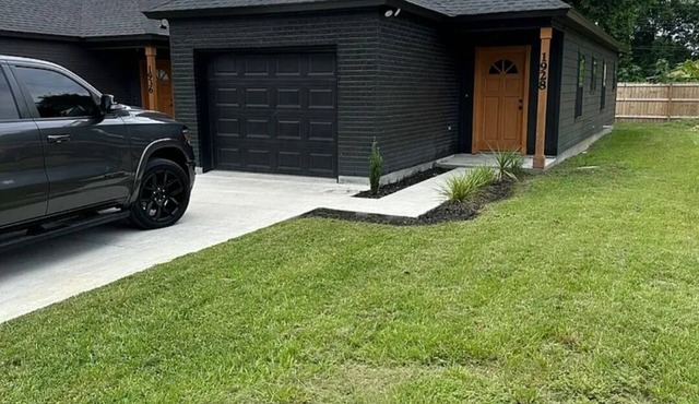 3-bedroom house near Southern University