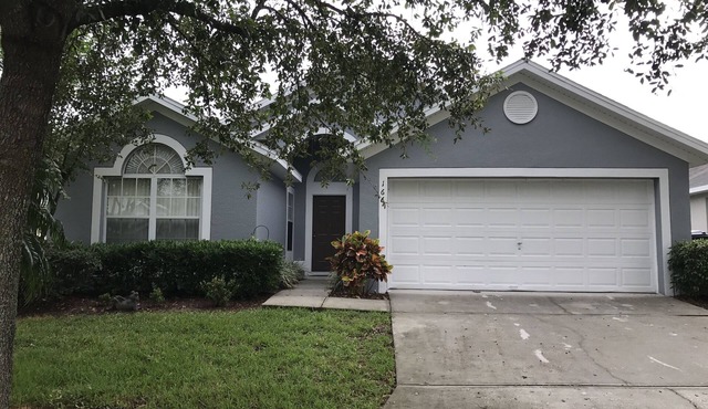 3 Bedroom Pool Home