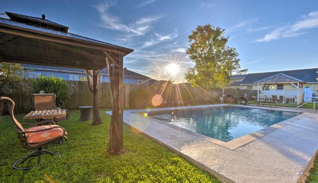 3 Mi to French Quarter: Family Home in New Orleans